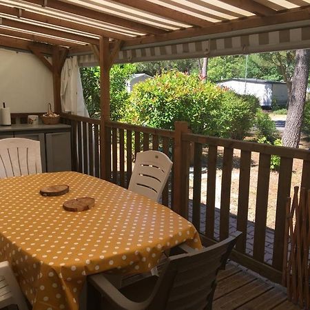Mobil-Home 4-6 Personnes แซ็งต์-จูเลียง-อ็อง-บอร์ง ภายนอก รูปภาพ