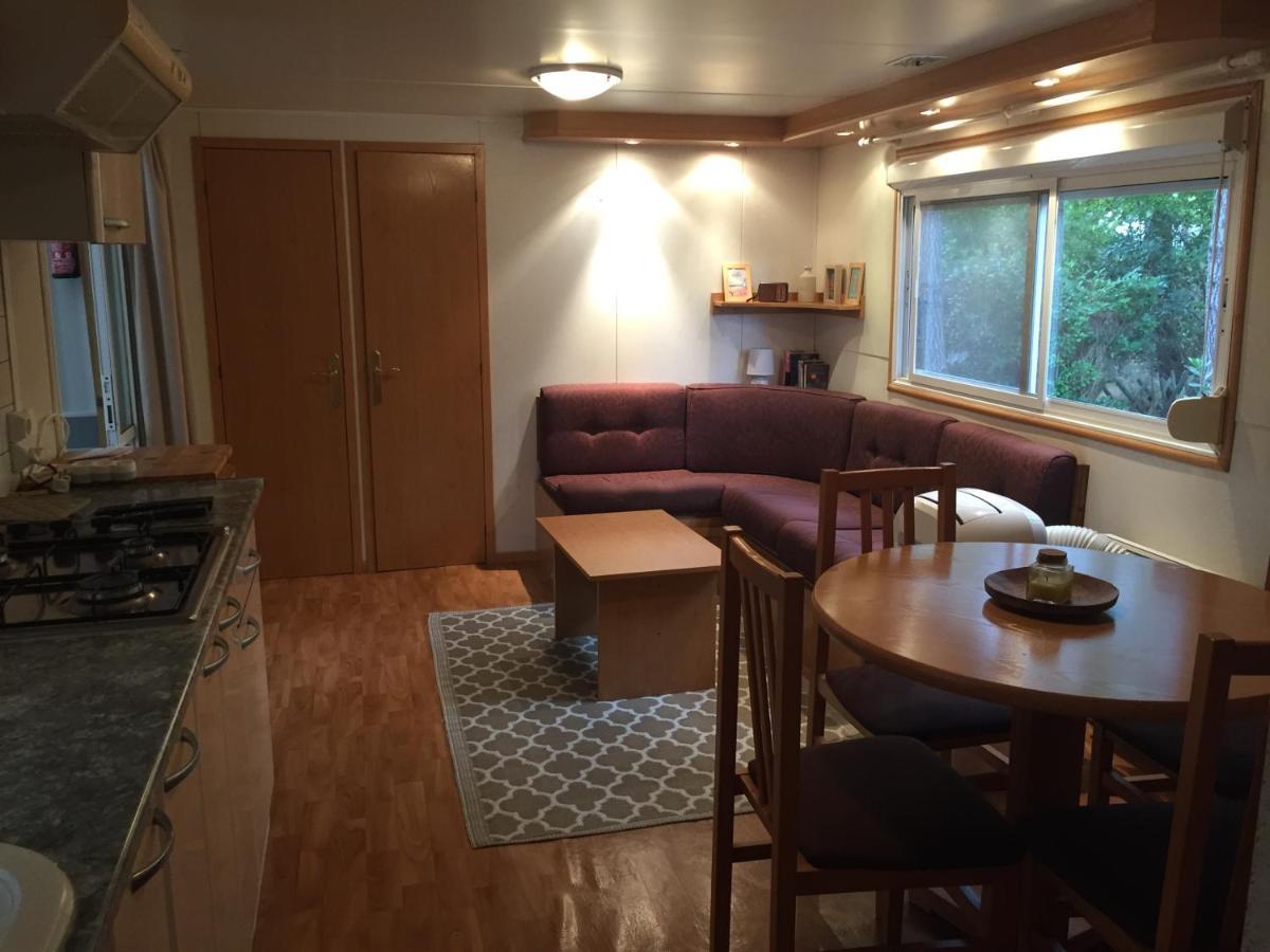 Mobil-Home 4-6 Personnes แซ็งต์-จูเลียง-อ็อง-บอร์ง ภายนอก รูปภาพ